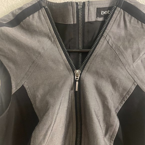 BEBE DRESS • SIZE XS • FORM FITTING • GREAT CONDITION - Picture 7 of 12